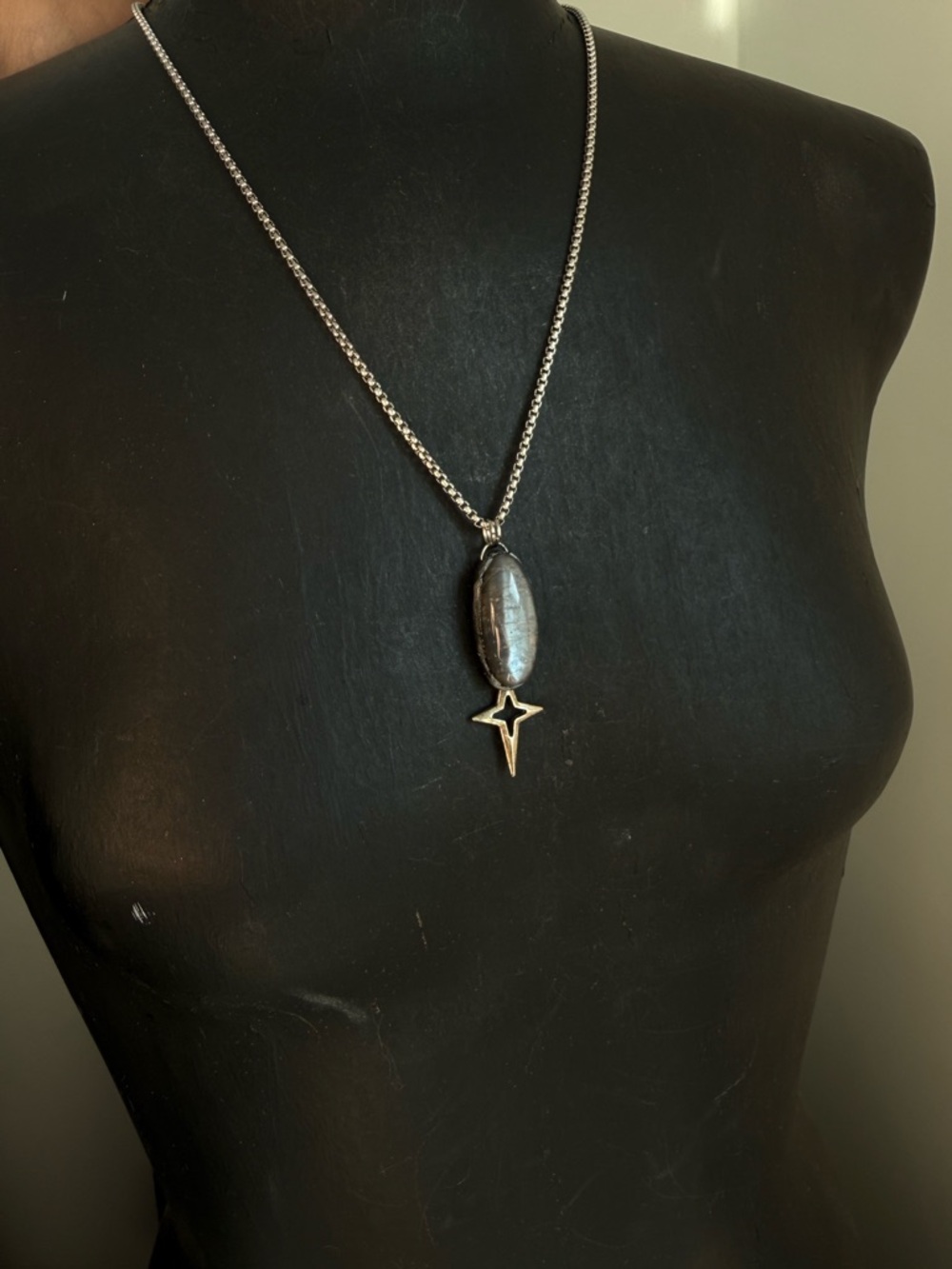 Belomorite moonstone crystal pendant necklace with star layering necklace boho - Picture 7 of 8